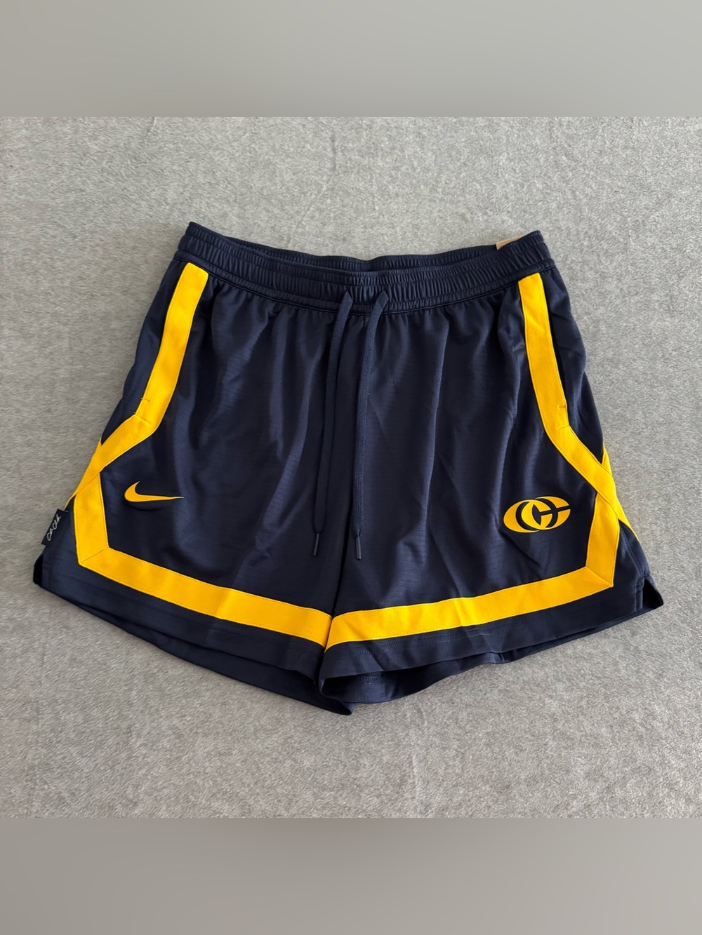 Nike Caitlin Clark Crossover Dri-FIT 5" Shorts Navy Blue IQ5644-410 Women Size L